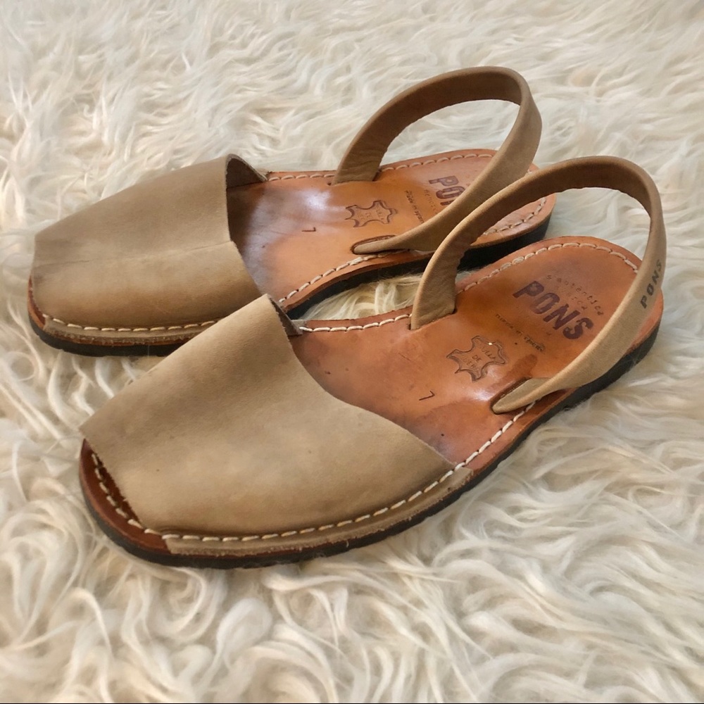 PONS Leather Sandals